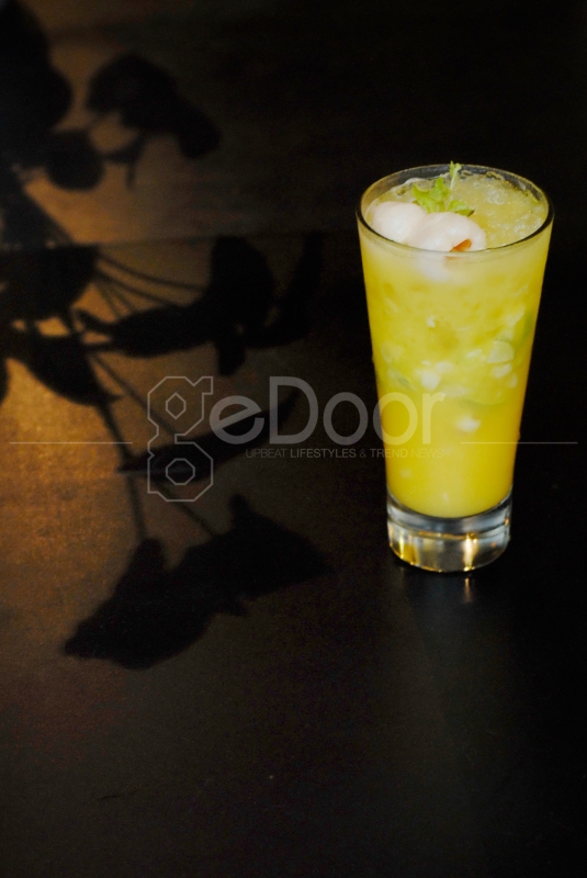 Lychee Peppermint Syrup Spesial Racikan Blue Fox Resto & Lounge