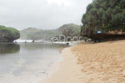 Eksotisnya Pantai-Pantai Di Gunungkidul, Yogyakarta