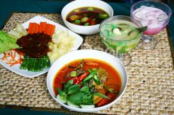 Masakan Rumah Bu Endang Tetap Bertahan Dengan Kuliner Jawa Tempo Dulu