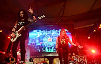 DragonForce Panaskan Summarecon Mal Serpong