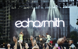 Echosmith Bikin Panas Panggung We The Fest 2015