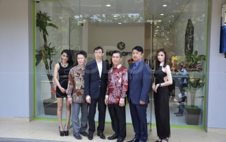 Grand Opening Hüper Optik Kemayoran