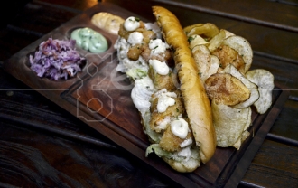 H Gourmet & Vibes Resto Hadirkan Suasana Santap Di New York Ala Tahun 80-an