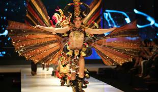 Jakarta Food & Fashion Festival 2013 Hadirkan Jember Fashion Carnaval