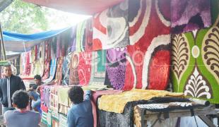 Karpet Motif Modern Banyak Dicari Pasar Gembrong