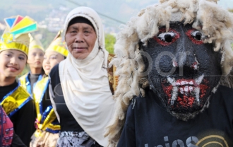 Kirab Budaya Dieng Culture Festival 2014