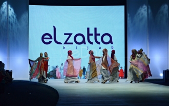 Koleksi Hijab Elzatta, Dauky Dan Aira Warnai IFW 2015 Hari Ke-2