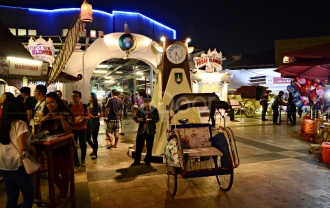 “Ngenteni Buka Ning Pasar Klewer”, Kombinasi Batik Dan Kuliner Khas Solo