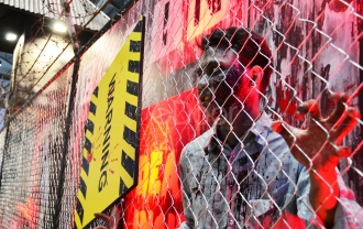 Para Zombie Berkeliaran Di Jakarta Comic Con 2015