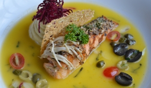 Sensasi Kelezatan Menu Asian And Western Avara Lounge And Function Hall