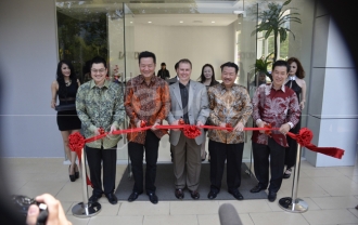 V-KOOL Buka Flagship Outlet Pertamanya Di Jakarta