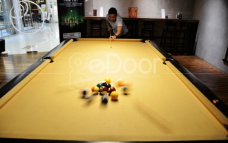 Yuk Hangout Sambil Main Billiard Di Break Time