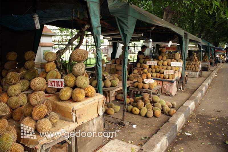 Lapak Duren Kalibata