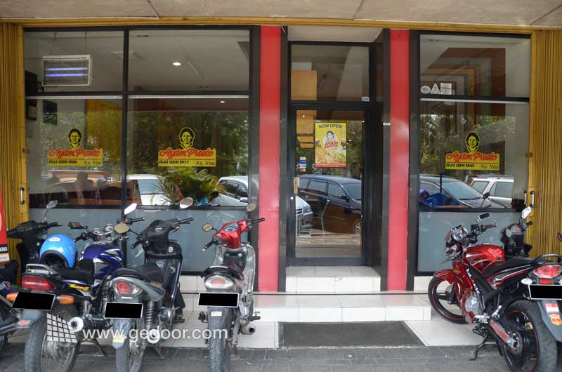 Ayam Presto Ny. Nita