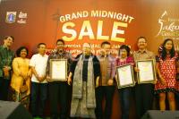 Grand Midnight Sale FJGS 2013 Pecahkan Rekor Dunia